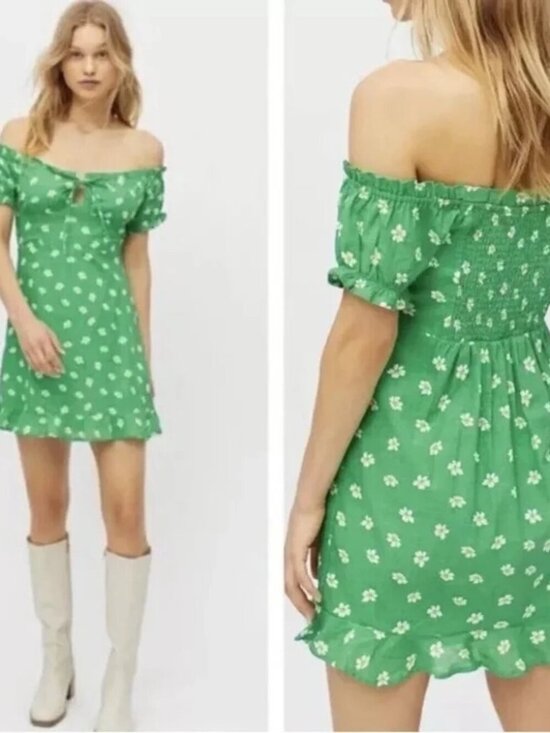 Urban Outfitters Dresses & Skirts - Urban Outfitters Womens Green Daisy Floral Flounce Mini Dress Tie Front - Sz M